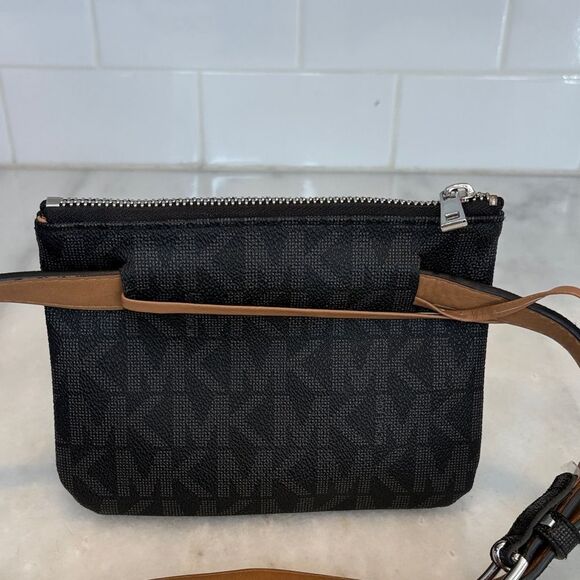Michael Kors Crossbody Bag Purse Signature Monogram Coated Canvas Belt Bag - Picture 6 of 16